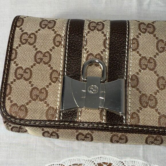 Vintage Gucci GG Monogram Canvas Bow Clutch Bag Brown Tan Y2K 90s Logo Designer - Picture 10 of 15